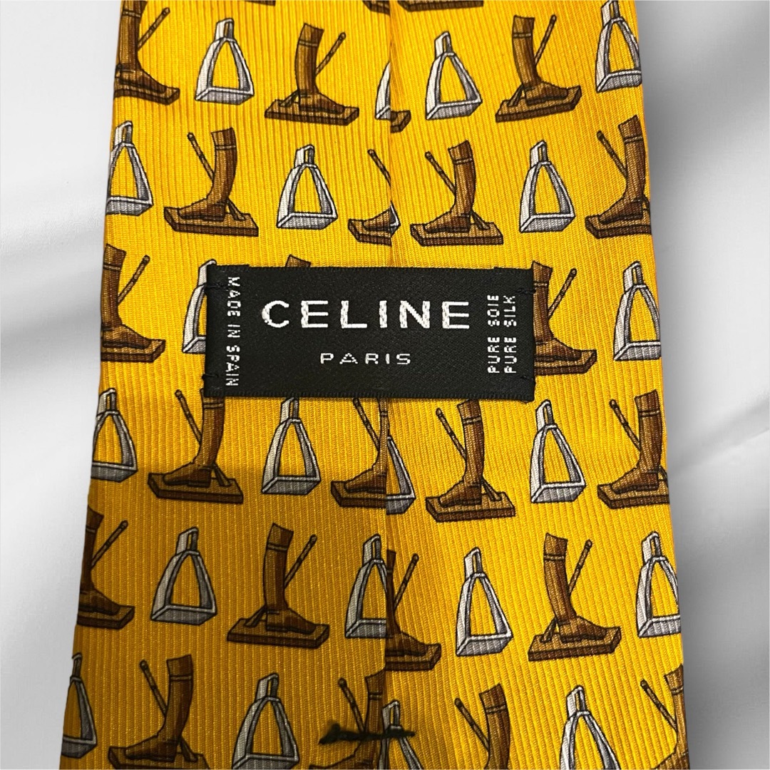 celine(セリーヌ)の【美品】CELINE ネクタイ 馬具柄 カラシ色 高級シルク スペイン製 メンズのファッション小物(ネクタイ)の商品写真