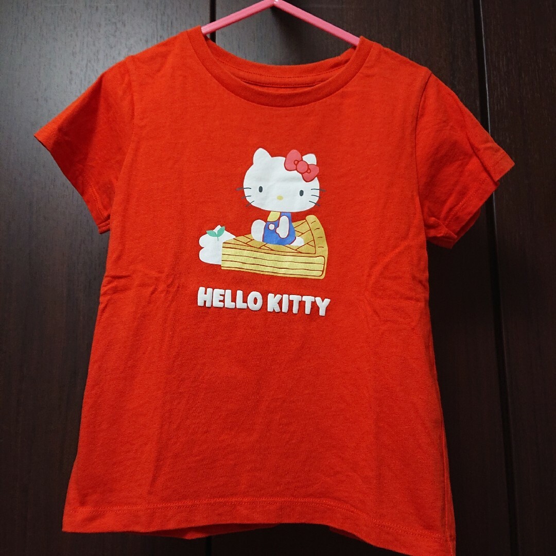 Tシャツ(110) キッズ/ベビー/マタニティのキッズ服女の子用(90cm~)(Tシャツ/カットソー)の商品写真