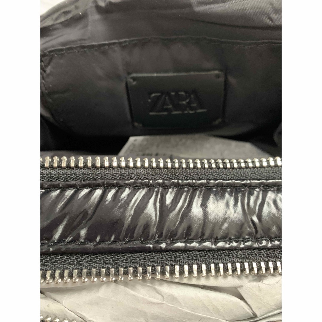 ZARA(ザラ)のZARZ ザラ　ショルダーバッグ新品 レディースのバッグ(ショルダーバッグ)の商品写真