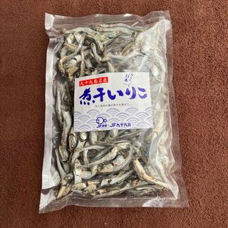 カタクチイワシ　煮干し　250g ♦️お値下げ(乾物)