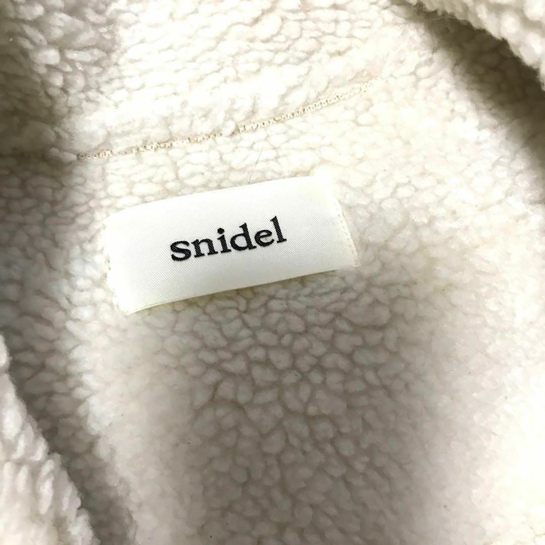 SNIDEL(スナイデル)のSNIDEL 内側ボアスエードコート　size 1 レディースのジャケット/アウター(チェスターコート)の商品写真