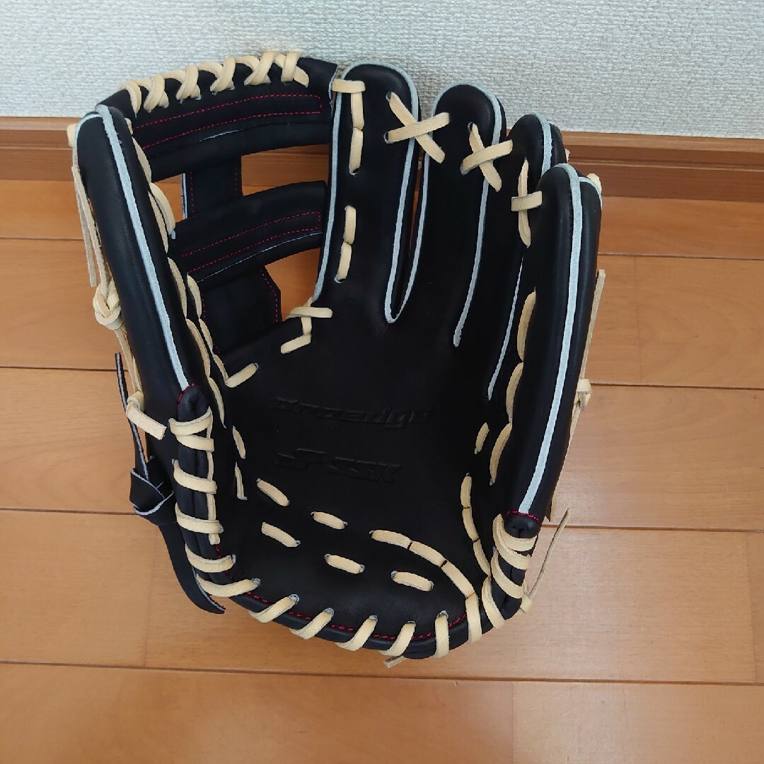 SSK(エスエスケイ)のエスエスケイ　軟式内野手用グローブ スポーツ/アウトドアの野球(グローブ)の商品写真