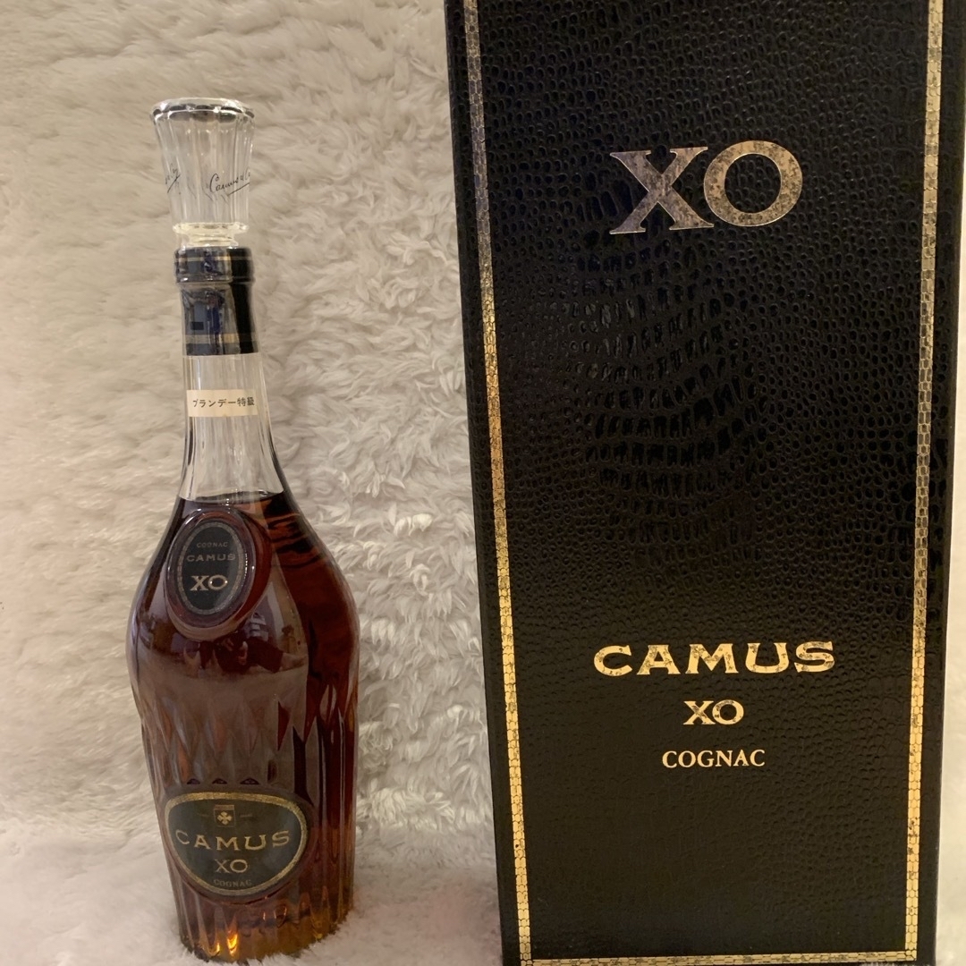 カミュ(カミュ)のCAMUS XO コニャック　特級ウイスキー　古酒 食品/飲料/酒の酒(ブランデー)の商品写真