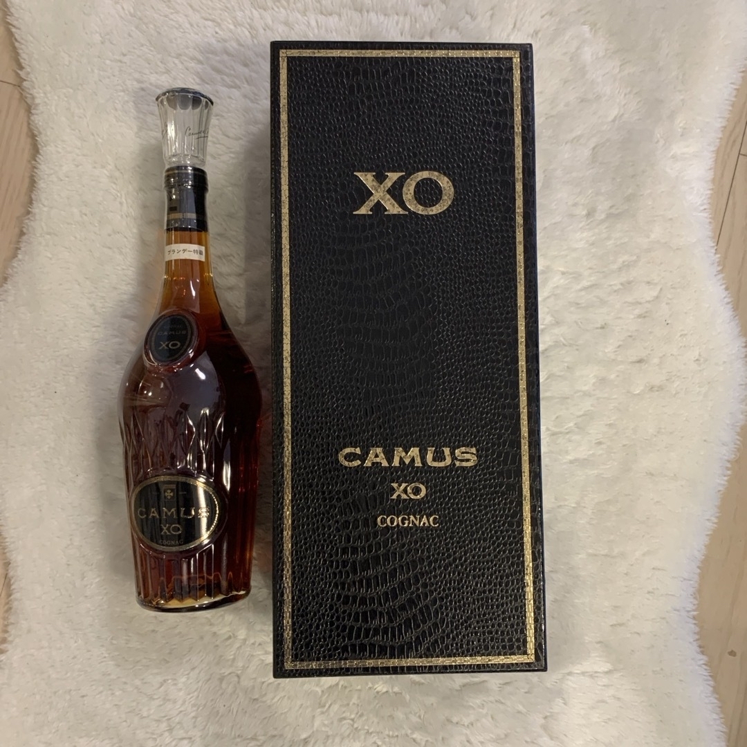 カミュ(カミュ)のCAMUS XO コニャック　特級ウイスキー　古酒 食品/飲料/酒の酒(ブランデー)の商品写真