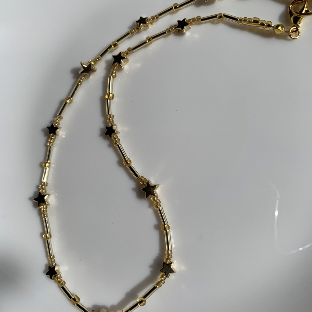 155スタービーズネックレス　星 ハンドメイドのアクセサリー(ネックレス)の商品写真