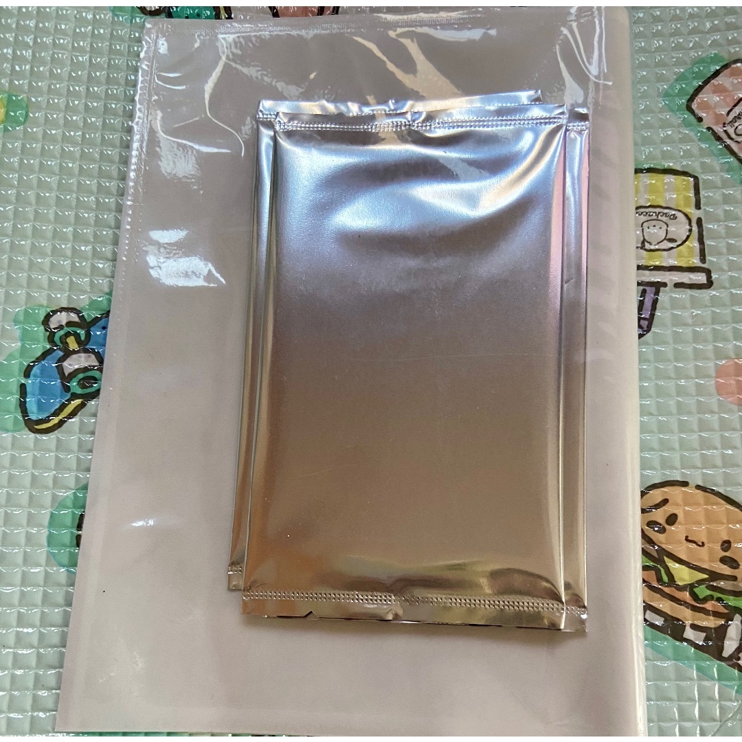 進撃の巨人 サンリオ ぐでたま おふとんぬいぐるみマスコット