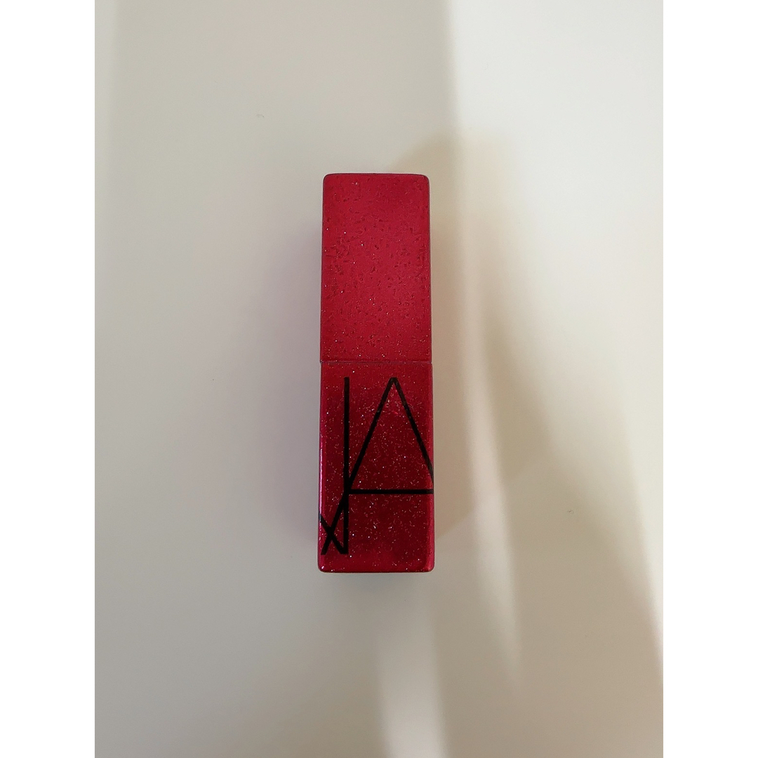 NARS(ナーズ)のNARS オーデイシャスリップスティック コスメ/美容のベースメイク/化粧品(口紅)の商品写真