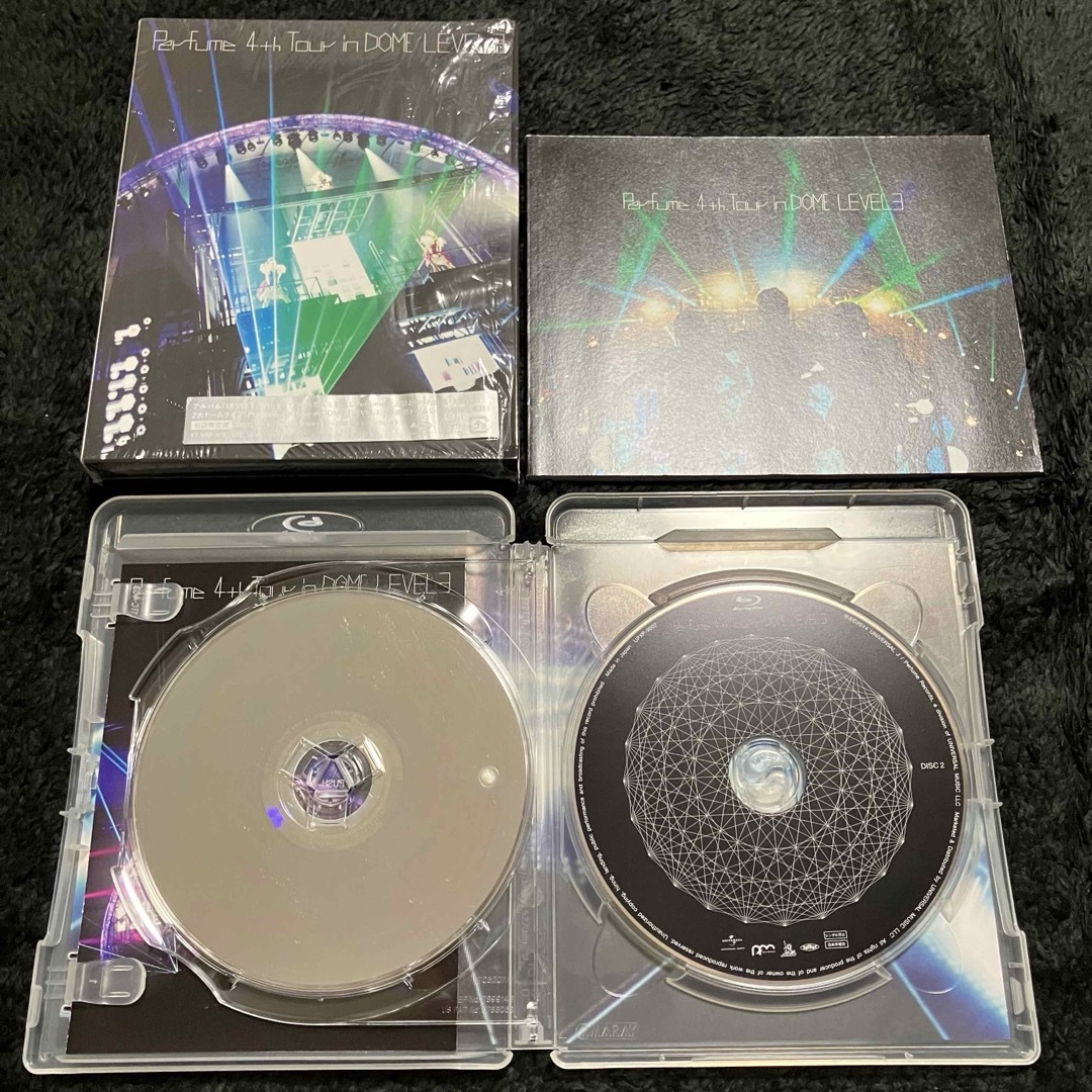 Perfume「LEVEL3」初回限定盤(Blu-ray 2枚組) エンタメ/ホビーのDVD/ブルーレイ(ミュージック)の商品写真