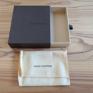 ルイヴィトン(LOUIS VUITTON)のLOUIS VUITTON保存袋付きケ―ス(ショップ袋)