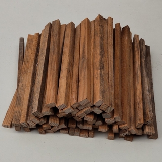 薪　焚き付け用の細い角材　長さ28cm　80サイズ(ストーブ/コンロ)