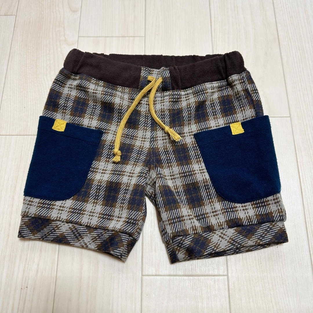 AIGLE(エーグル)の☆美品☆ AIGLE  パンツ 100cm  チェック アウトドア ニット織 茶 キッズ/ベビー/マタニティのキッズ服男の子用(90cm~)(パンツ/スパッツ)の商品写真