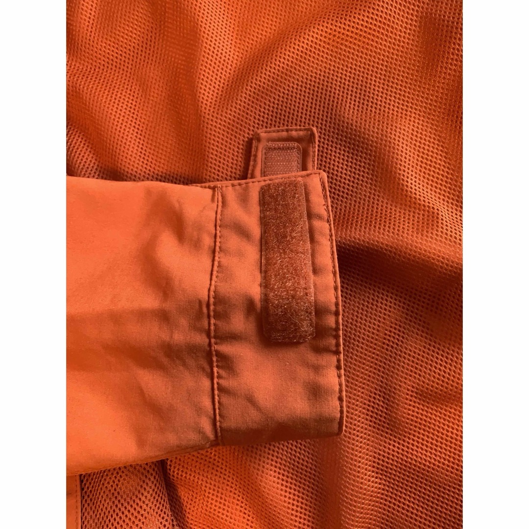 UNIQLO(ユニクロ)のユニクロ　マウンテンパーカー　オレンジ　メンズ　S メンズのジャケット/アウター(マウンテンパーカー)の商品写真