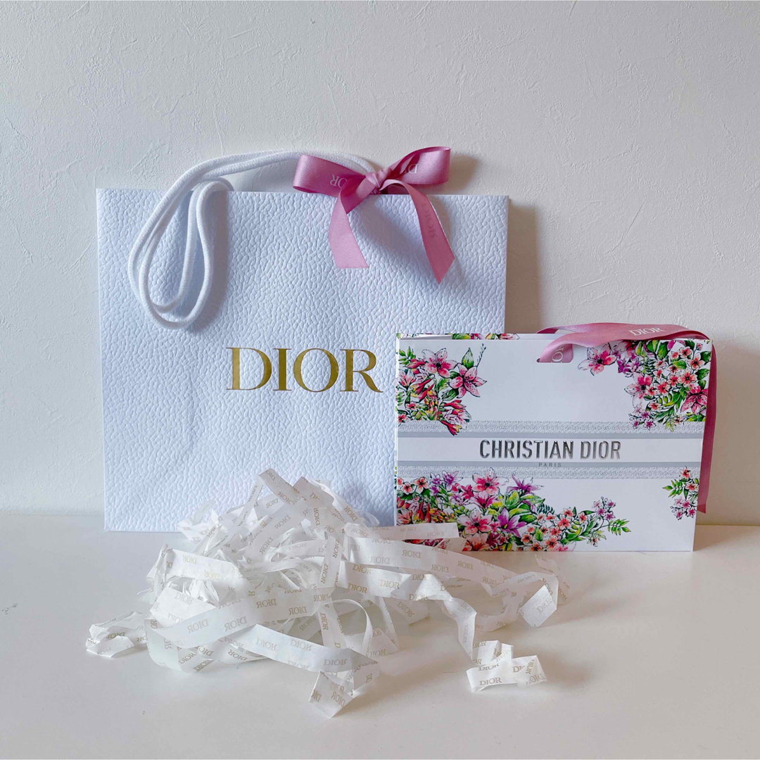 Christian Dior(クリスチャンディオール)のChristian Dior/ラッピングセット インテリア/住まい/日用品のオフィス用品(ラッピング/包装)の商品写真