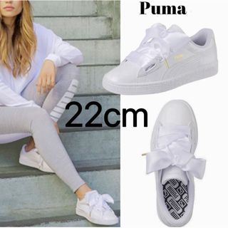 プーマ(PUMA)の人気！プーマ　バスケットハートパテント　ホワイト(スニーカー)