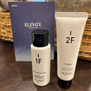 デミコスメティクス(DEMI COSMETICS)の【ELEVATE(エレベート)】スキャルプアクティブシャンプー/スキャルプジェム(シャンプー)