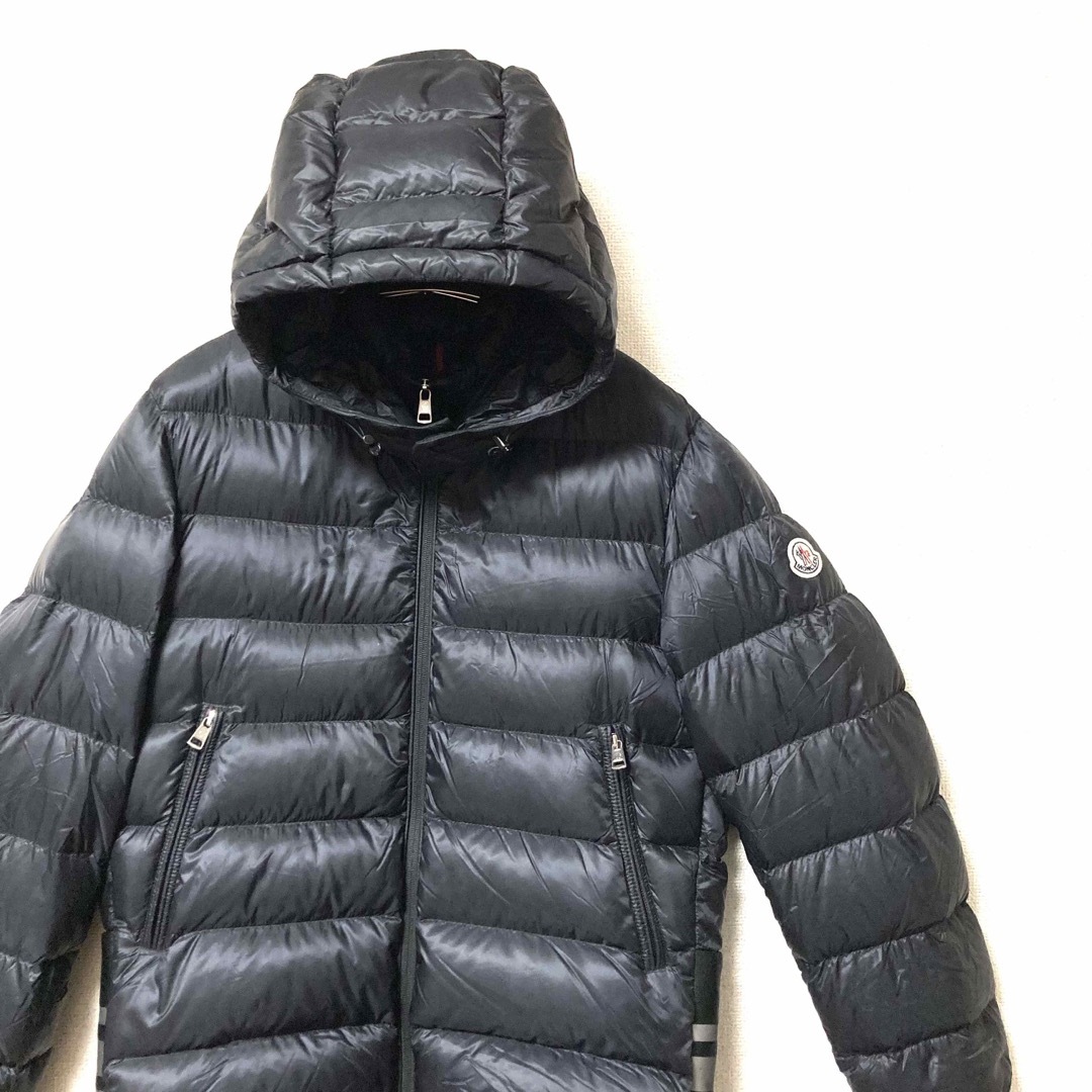 MONCLER(モンクレール)の【超美品】MONCLER モンクレール　ヴェルテ　ダウンジャケット　1 黒 メンズのジャケット/アウター(ダウンジャケット)の商品写真