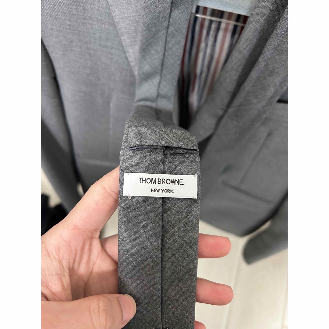 THOM BROWNE(トムブラウン)のthom browne スーツ メンズのスーツ(セットアップ)の商品写真