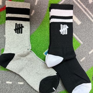 アンディフィーテッド(UNDEFEATED)のundefeated 靴下　ソックス(ソックス)