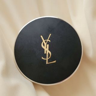 イヴサンローラン(Yves Saint Laurent)のイヴ・サンローラン　ファンデーション20(ファンデーション)