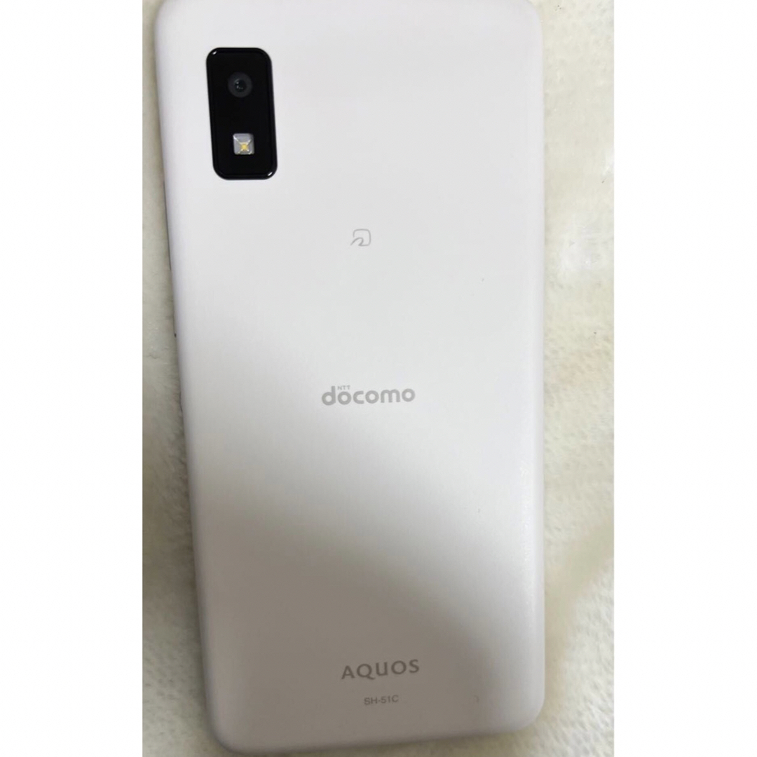 AQUOS(アクオス)のSH-51C スマホ本体　Android13 AQUOS wish2 端末 スマホ/家電/カメラのスマートフォン/携帯電話(スマートフォン本体)の商品写真