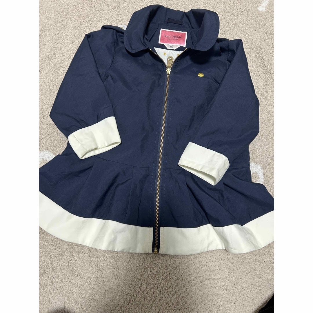 ケイトスペード　ウィンドブレーカー キッズ/ベビー/マタニティのキッズ服女の子用(90cm~)(コート)の商品写真