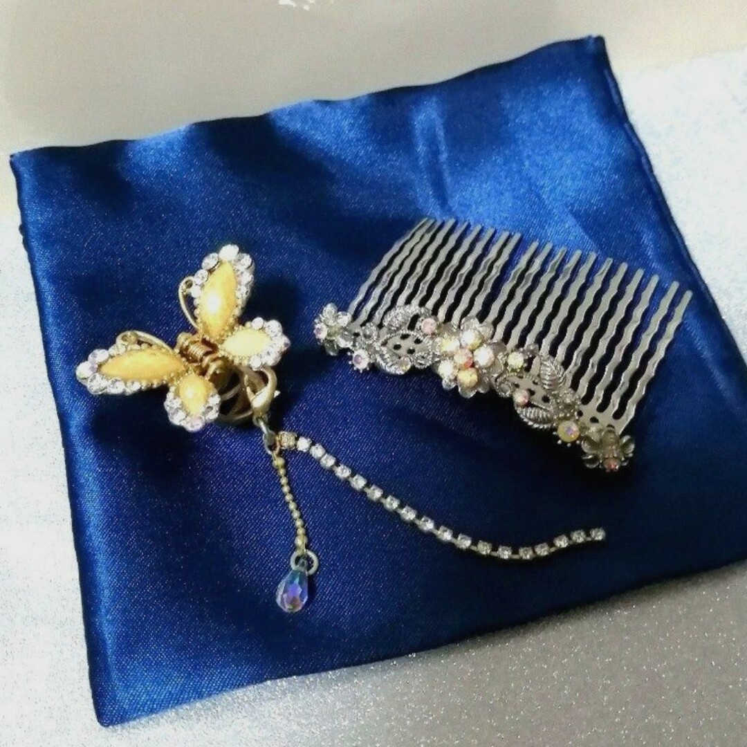 SWAROVSKI(スワロフスキー)のコメ必★スワロフスキー 髪飾り ヘアアクセサリー 蝶々 バレッタ コーム セット レディースのヘアアクセサリー(バレッタ/ヘアクリップ)の商品写真