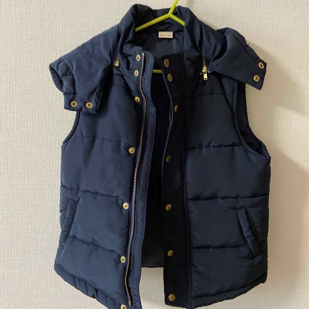 Petit main ダウンベスト キッズ/ベビー/マタニティのキッズ服男の子用(90cm~)(ジャケット/上着)の商品写真