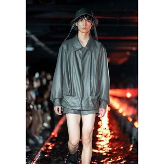 sacai(レザージャケット)のフリマアイテム一覧 sacai(レザージャケット)のフリマアイテム一覧