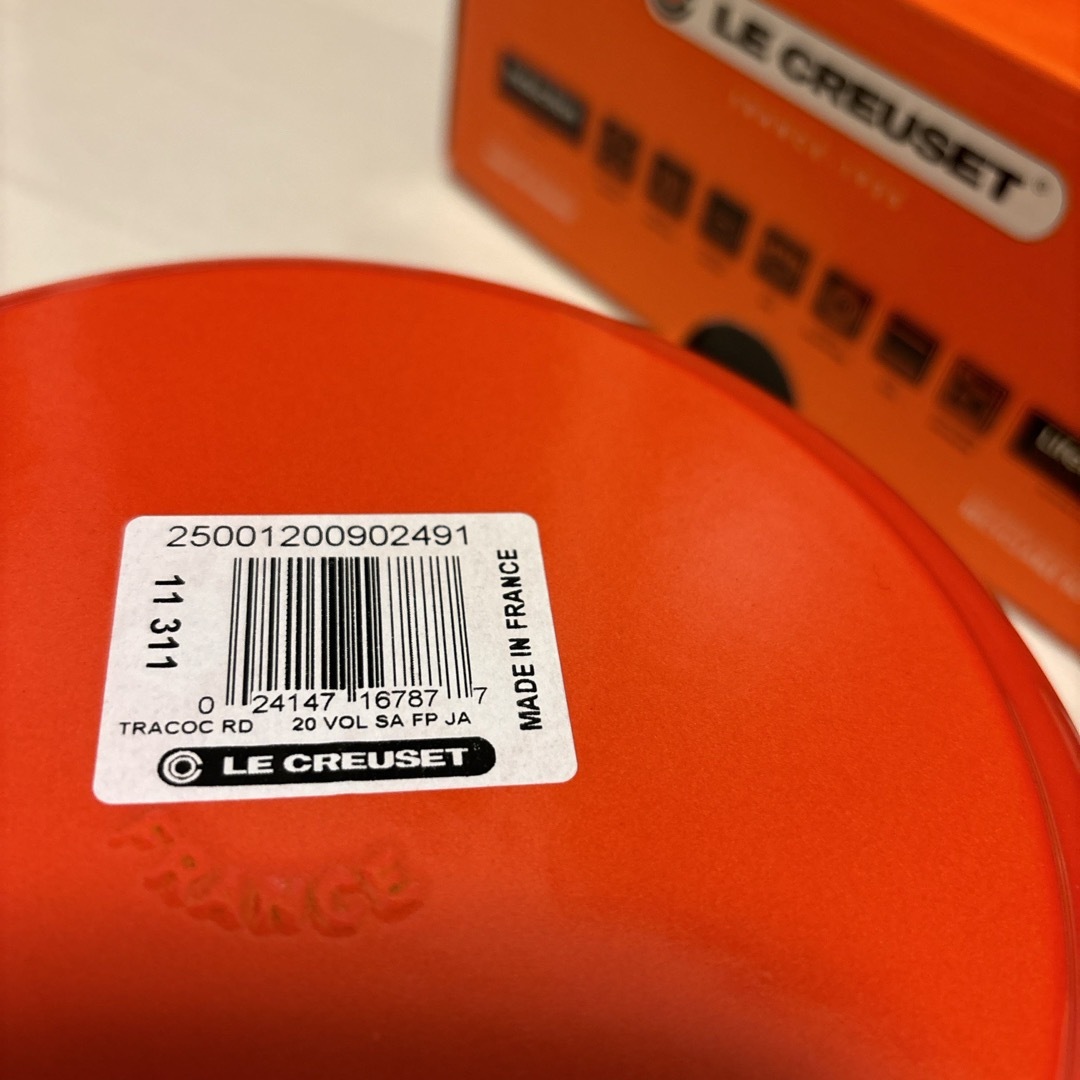 LE CREUSET(ルクルーゼ)の未使用　ル・クルーゼジャポン ル・クルーゼ ココット・ロンド  インテリア/住まい/日用品のキッチン/食器(鍋/フライパン)の商品写真