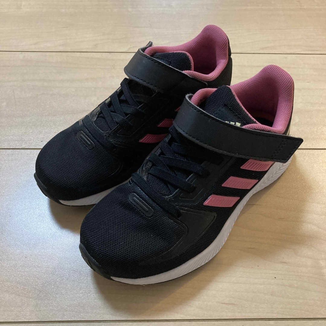 adidas(アディダス)のアディダス adidas キッズ スニーカー CORE FAITO EL K ブ キッズ/ベビー/マタニティのキッズ靴/シューズ(15cm~)(スニーカー)の商品写真