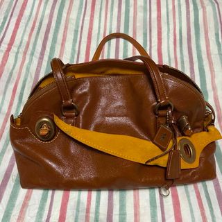 コーチ(COACH)のレザーショルダースクールバッグ　イエローバックスキン　イエローステッチ(ショルダーバッグ)