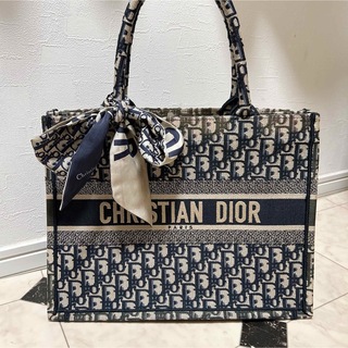 クリスチャンディオール(Christian Dior)の【国内正規品】Dior ディオール ブックトート ミディアム トートバッグ (ハンドバッグ)