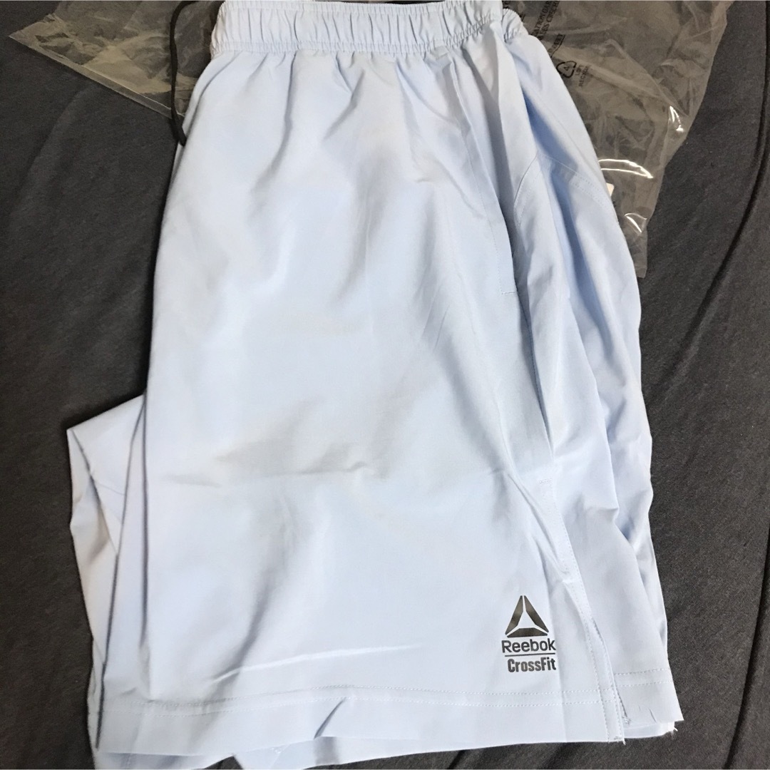 Reebok(リーボック)の早い者勝ち！海外限定　cross fit shorts リーボック　Lサイズ スポーツ/アウトドアのトレーニング/エクササイズ(トレーニング用品)の商品写真