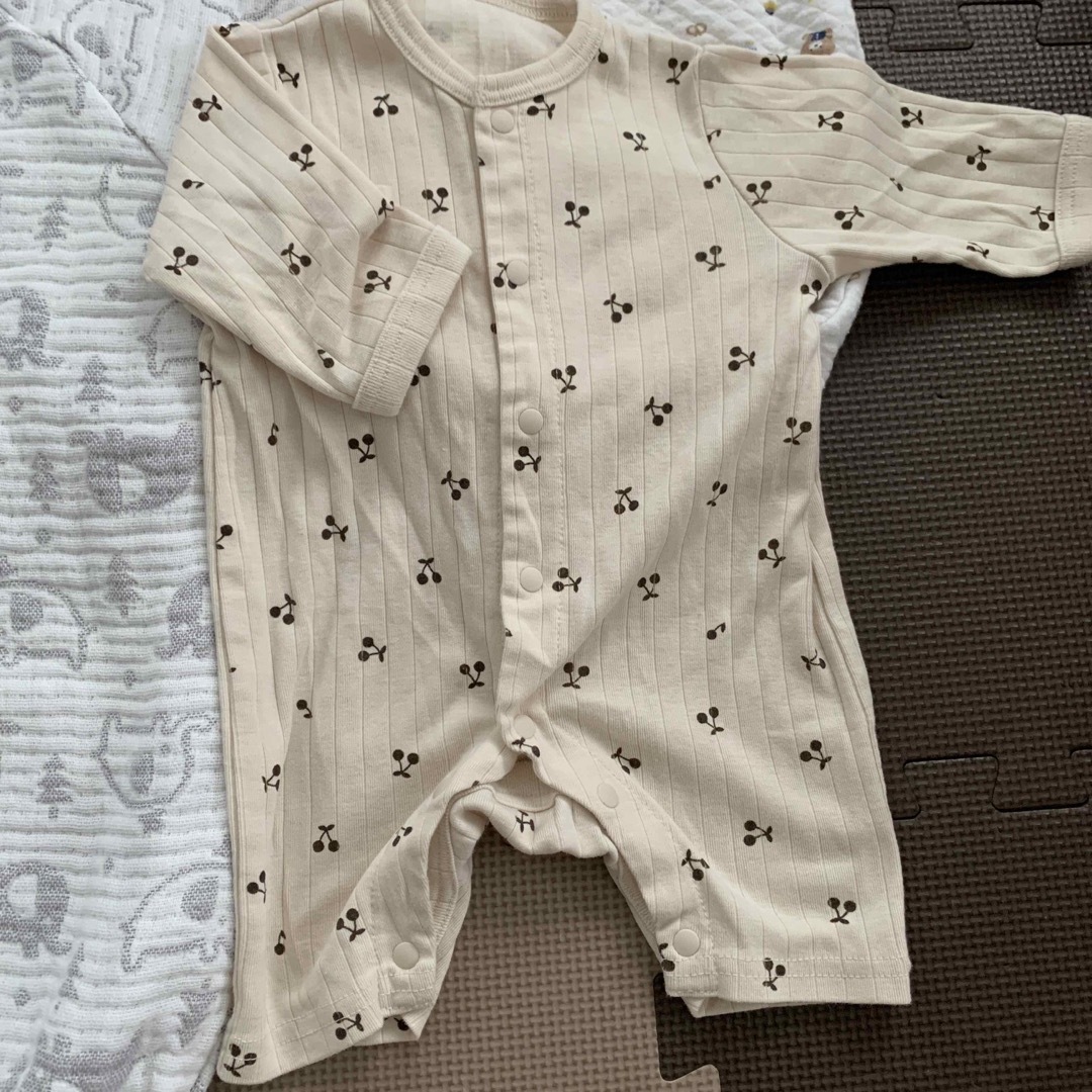 赤ちゃん ドレスオール キッズ/ベビー/マタニティのベビー服(~85cm)(カバーオール)の商品写真