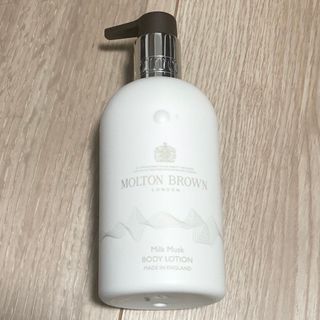 モルトンブラウン(MOLTON BROWN)の新品未使用【MOLTONBROWN】ミルクムスクボディローション(ボディローション/ミルク)