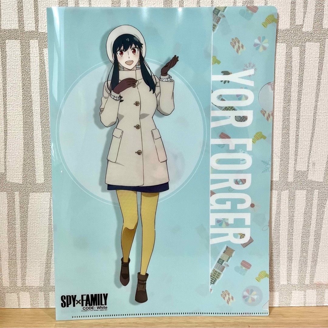 【非売品】SPY×FAMILY アーニャ ぬいぐるみ ロイド ヨル ファイル  エンタメ/ホビーのおもちゃ/ぬいぐるみ(キャラクターグッズ)の商品写真