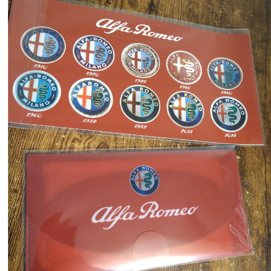 Alfa Romeo(アルファロメオ)のアルファロメオ　マスクケース＆シールステッカー 自動車/バイクの自動車(その他)の商品写真