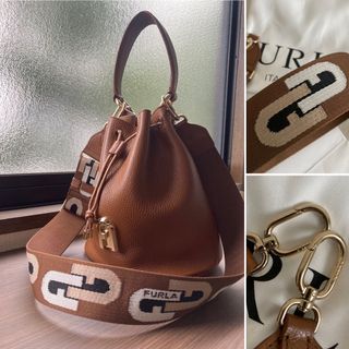 Furla - 【保存袋付き】FURLA キーリング3点セットの通販｜ラクマ