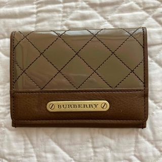 バーバリー(BURBERRY)のバーバリー　カードケース　パスケース　美品(名刺入れ/定期入れ)