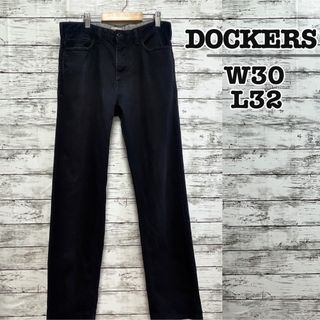 リーバイス(Levi's)のDOCKERS　チノパン　コットンパンツ　ブラック　革パッチ　W30　USA古着(チノパン)