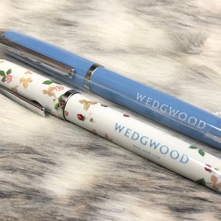 ウェッジウッド(WEDGWOOD)の【used】万年筆　ボールペン　ブランド　白　雑誌　付録　ウェッジウッド (ペン/マーカー)