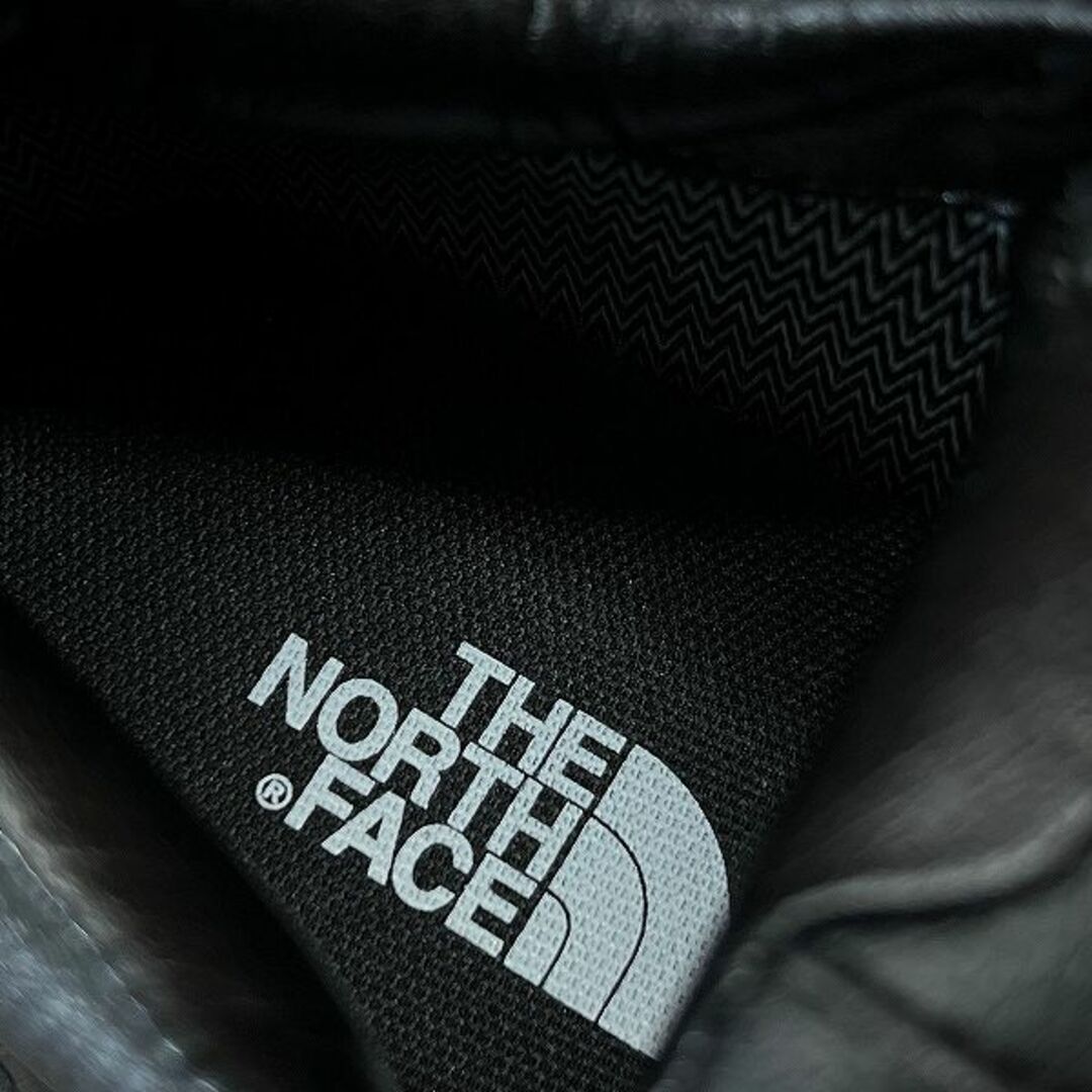 THE NORTH FACE(ザノースフェイス)の新品 ノースフェイス 限定 NF52132R アウトドア シューズ 25.0 ③ スポーツ/アウトドアのアウトドア(登山用品)の商品写真