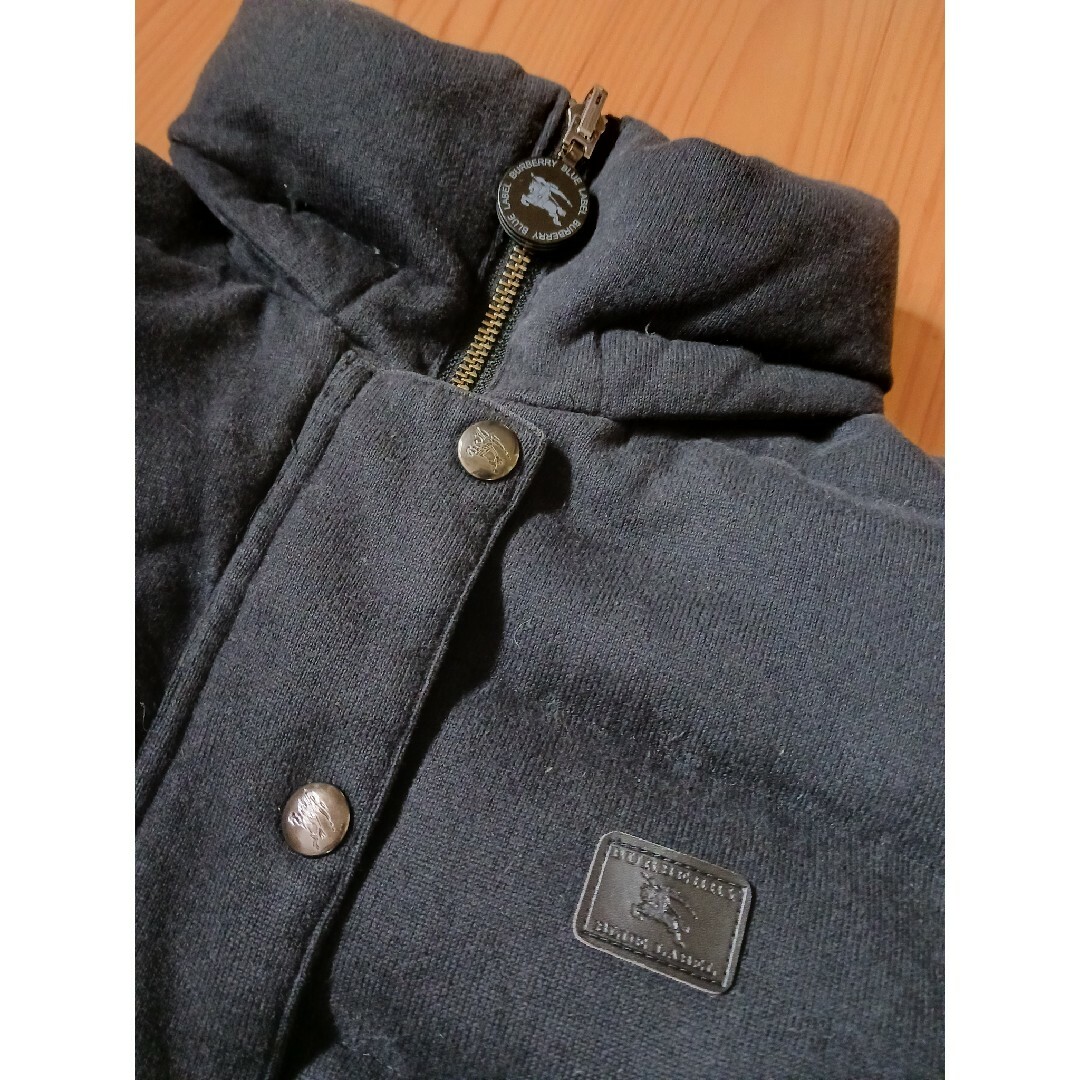 BURBERRY BLUE LABEL(バーバリーブルーレーベル)の週末限定saleBURBERRYhorse刺繍リバーシブルダウン可愛い レディースのジャケット/アウター(ダウンジャケット)の商品写真