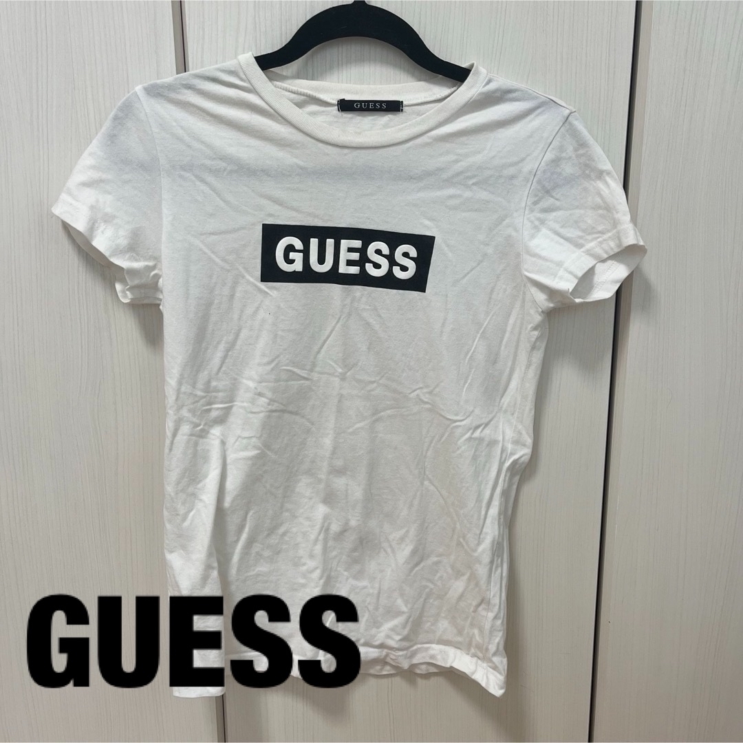 GUESS(ゲス)の韓国限定 GUESS Tシャツ S レディースのトップス(Tシャツ(半袖/袖なし))の商品写真