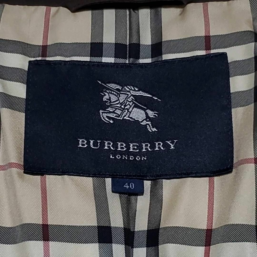 BURBERRY(バーバリー)の極美品 3L バーバリー オーバーサイズ ダウンコート 茶 ノバチェック 40 レディースのジャケット/アウター(ダウンコート)の商品写真