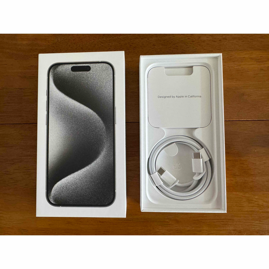 Apple(アップル)のアップル iPhone15 Pro 1TB ホワイトチタニウム スマホ/家電/カメラのスマートフォン/携帯電話(スマートフォン本体)の商品写真