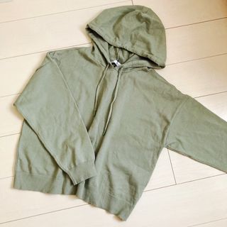 ザラ(ZARA)のザラ　トップス　パーカー　フード　ピスタチオカラー(パーカー)