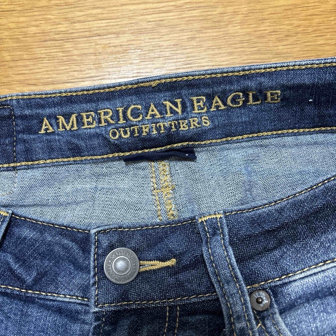 American Eagle(アメリカンイーグル)のアメリカンイーグル 28インチ デニム ショートパンツ ショーパン メンズのパンツ(デニム/ジーンズ)の商品写真