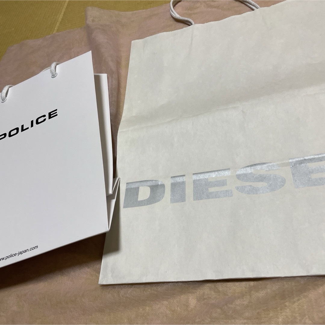 DIESEL(ディーゼル)のディーゼル　ポリス　ショップ紙袋 メンズのバッグ(その他)の商品写真