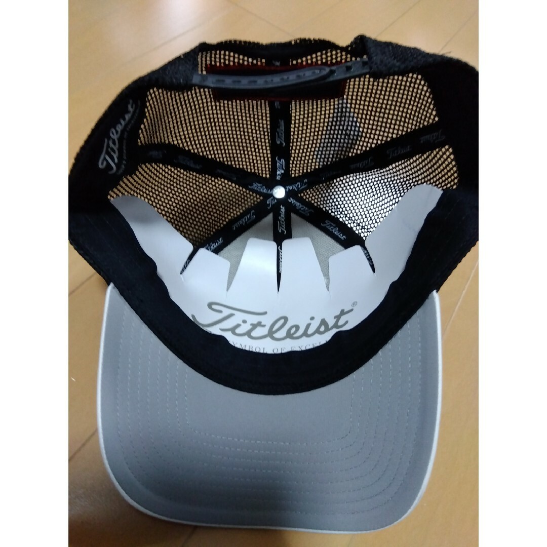 Titleist(タイトリスト)の【新品】タイトリストキャップ スポーツ/アウトドアのゴルフ(ウエア)の商品写真